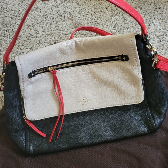 Kate Spade Large Leather cross body or hand bag satchel. Black red and cream - Picture 2 of 8